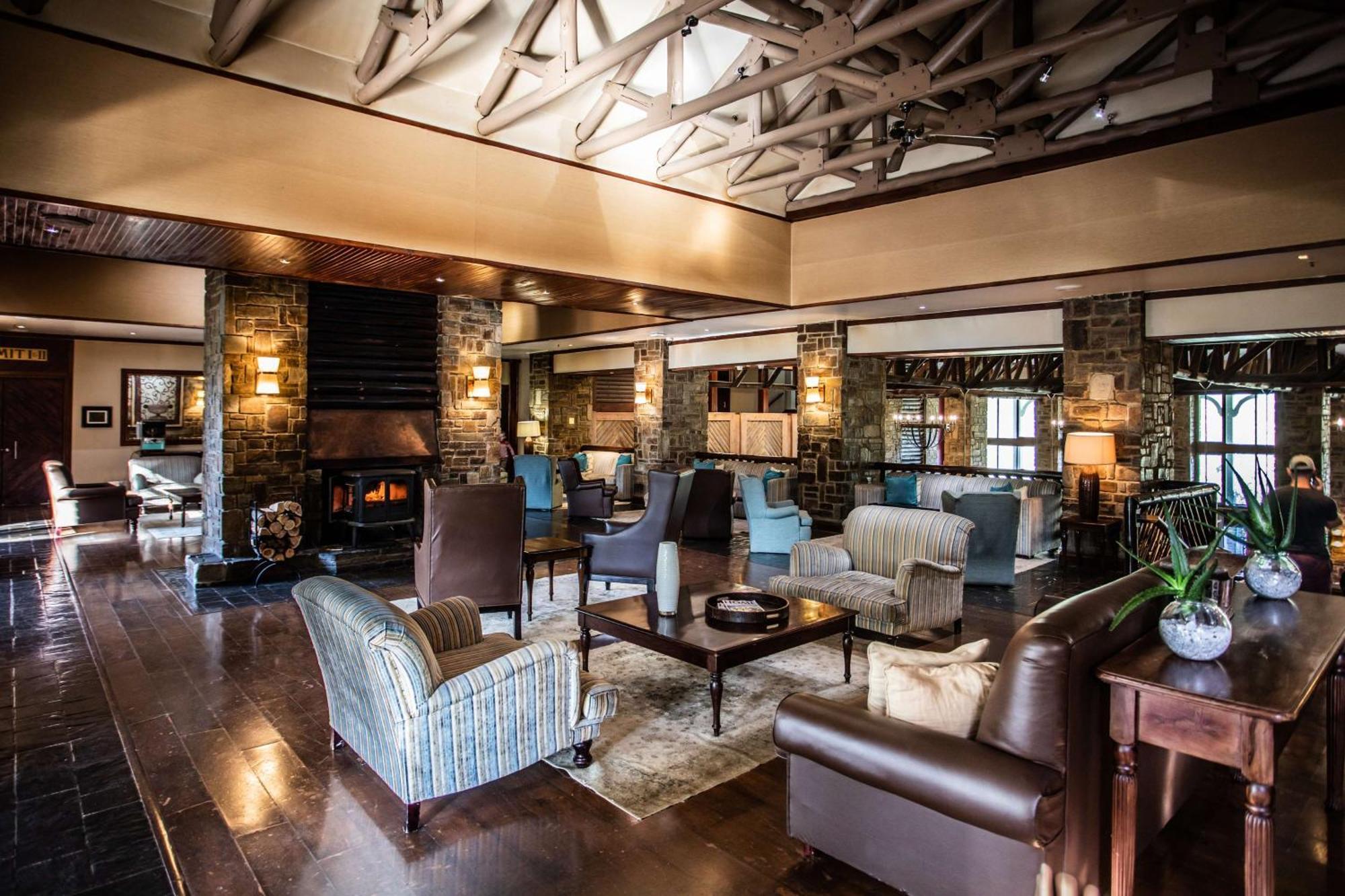 Drakensberg Sun Resort Cathkin Park Exterior photo