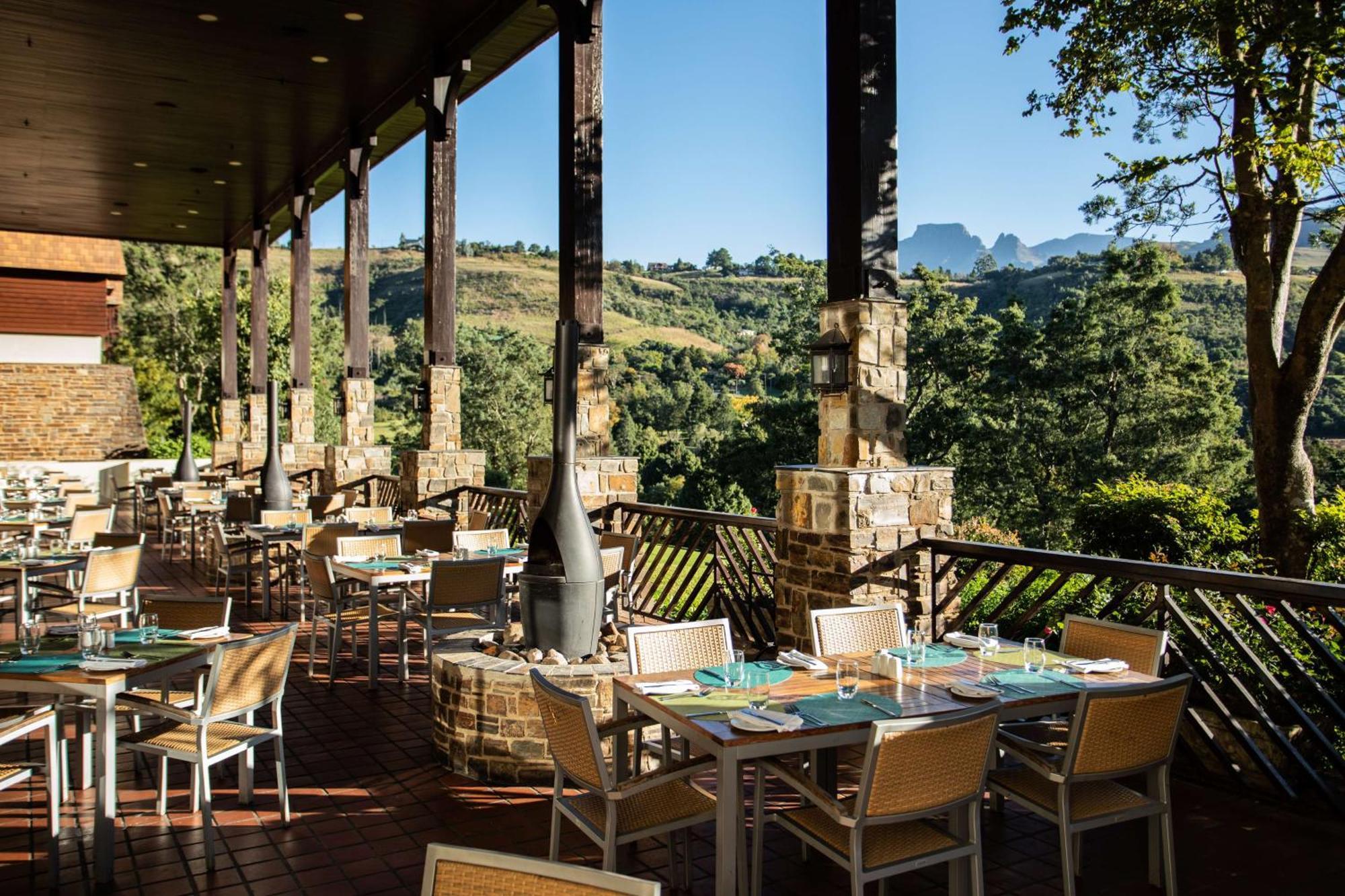 Drakensberg Sun Resort Cathkin Park Exterior photo