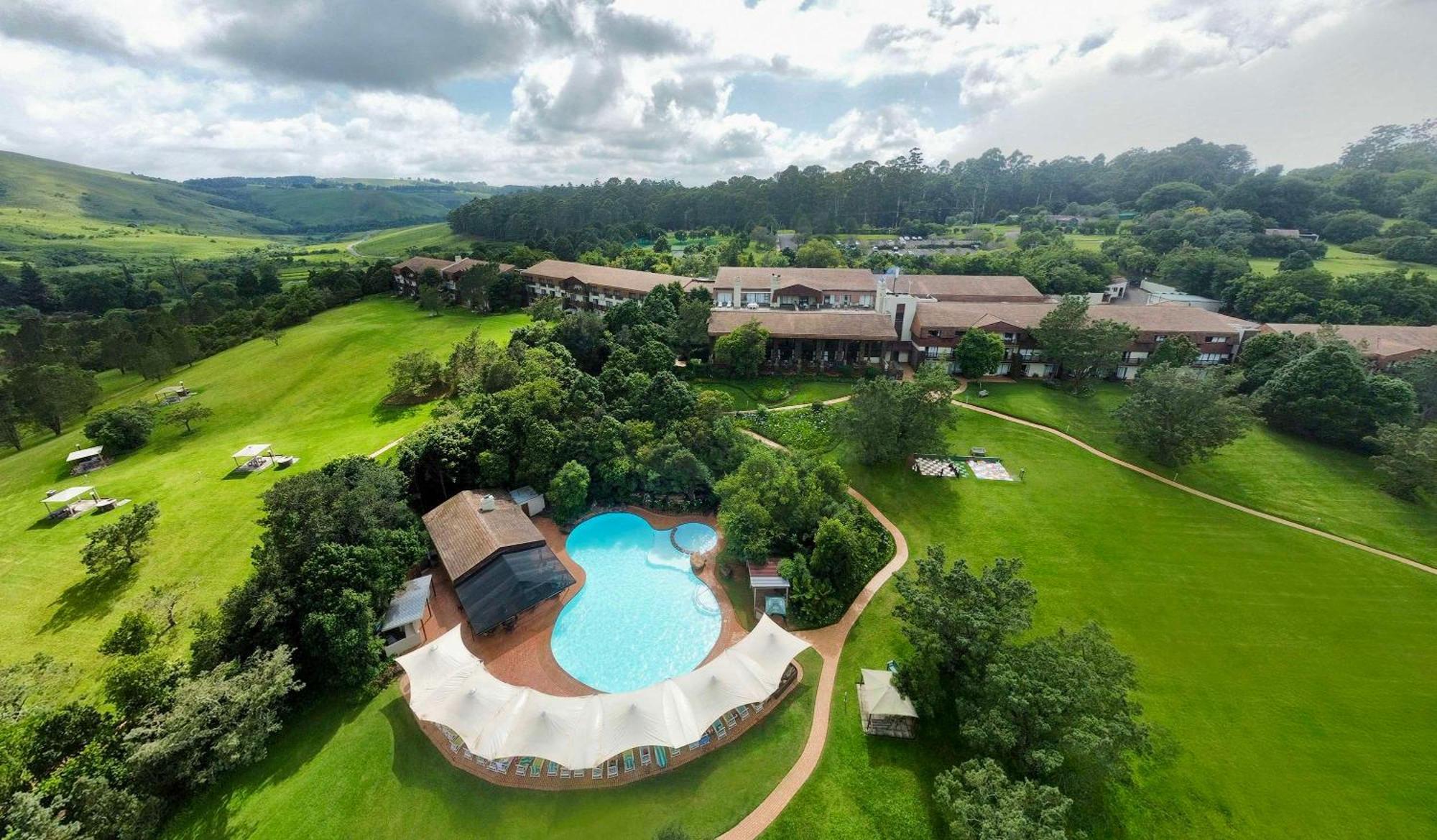 Drakensberg Sun Resort Cathkin Park Exterior photo
