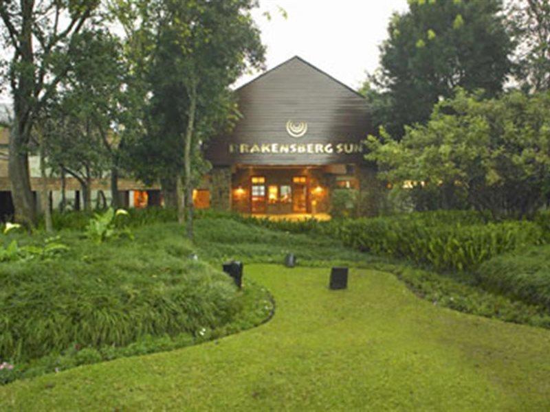 Drakensberg Sun Resort Cathkin Park Exterior photo