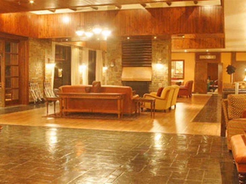 Drakensberg Sun Resort Cathkin Park Exterior photo