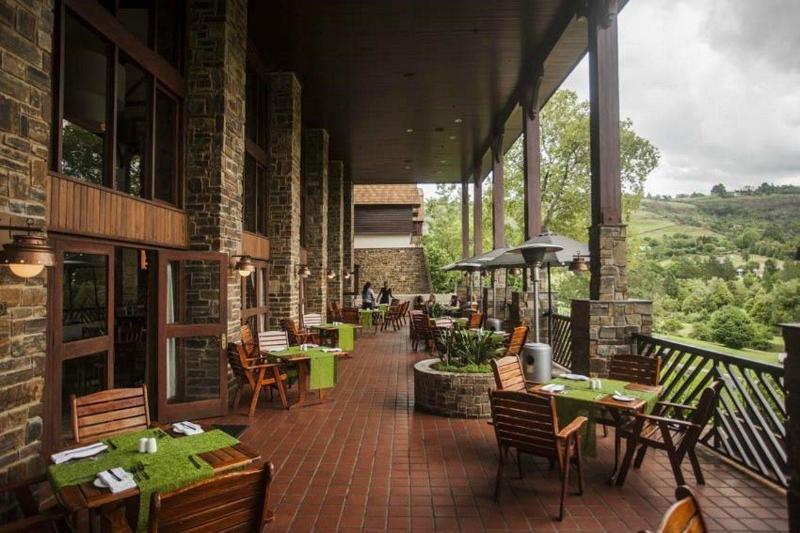 Drakensberg Sun Resort Cathkin Park Exterior photo